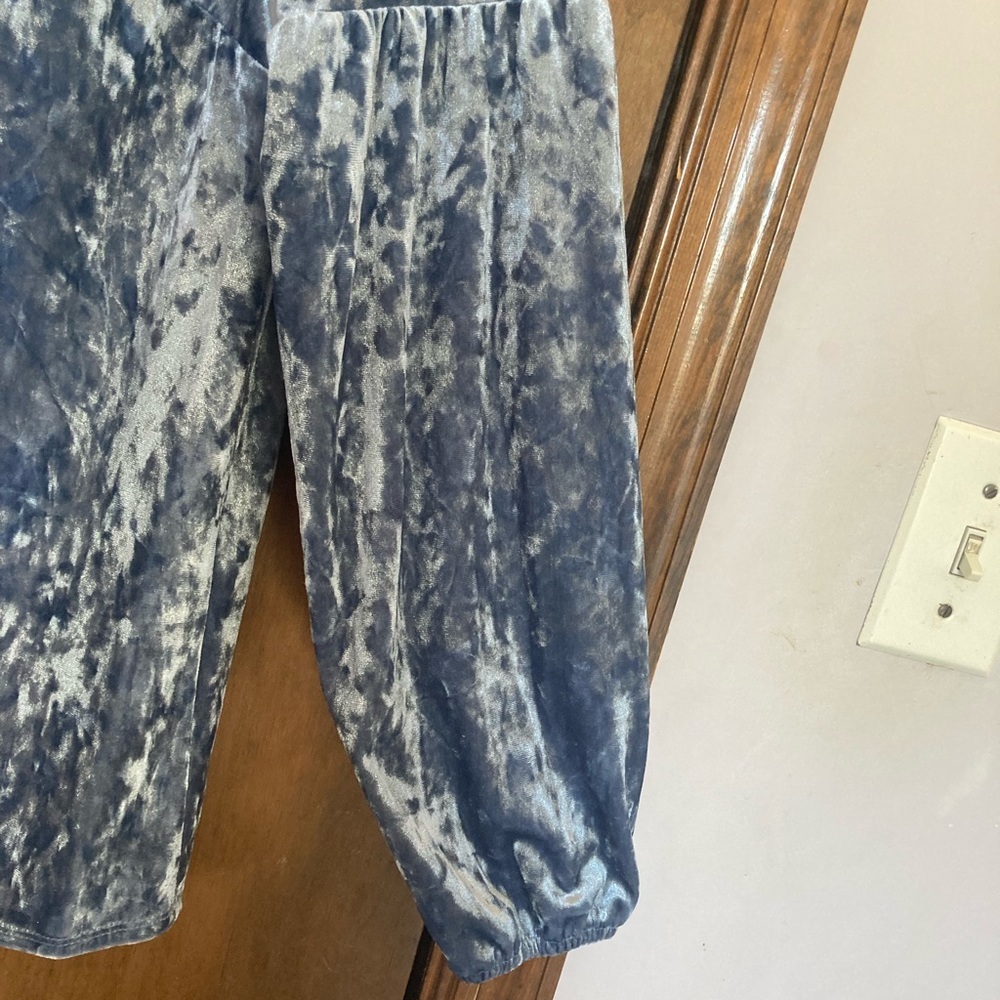 Relisted LC Lauren Conrad duller blue velvet volume sleeve top boho XL - Picture 5 of 17